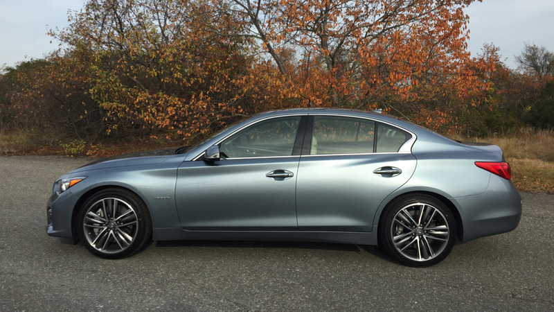 Illustration for article titled 2015 Infiniti Q50S Hybrid: The Jalopnik Review